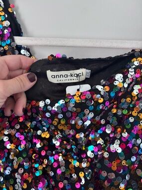 anna-kaci California Black Multi-Sequin Women's Blouse